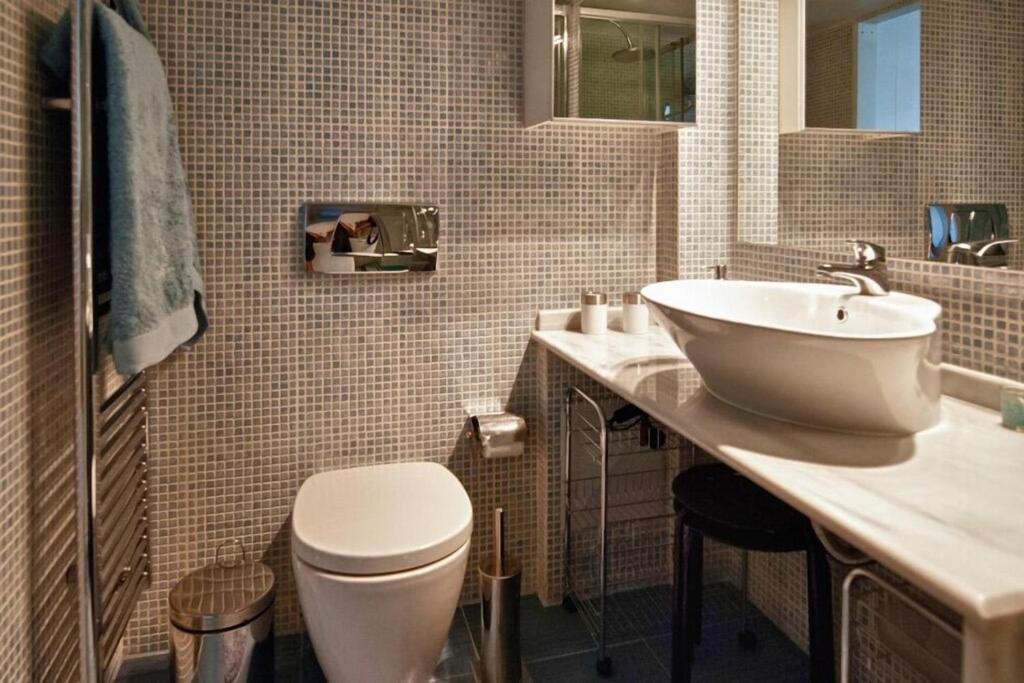 Acropolis Luxury Apartment With Balcony Ateny Zewnętrze zdjęcie